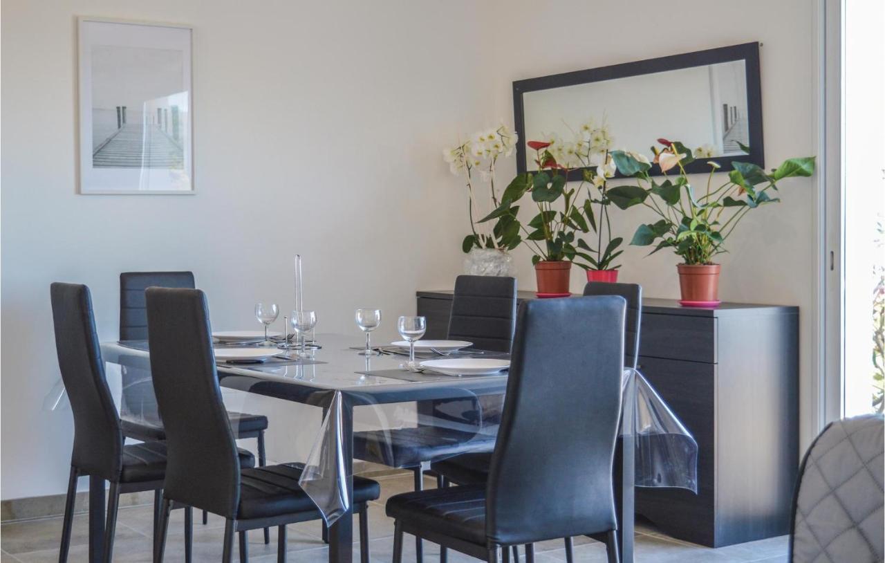 Awesome Apartment In Coti Chiavari With Kitchen Ngoại thất bức ảnh